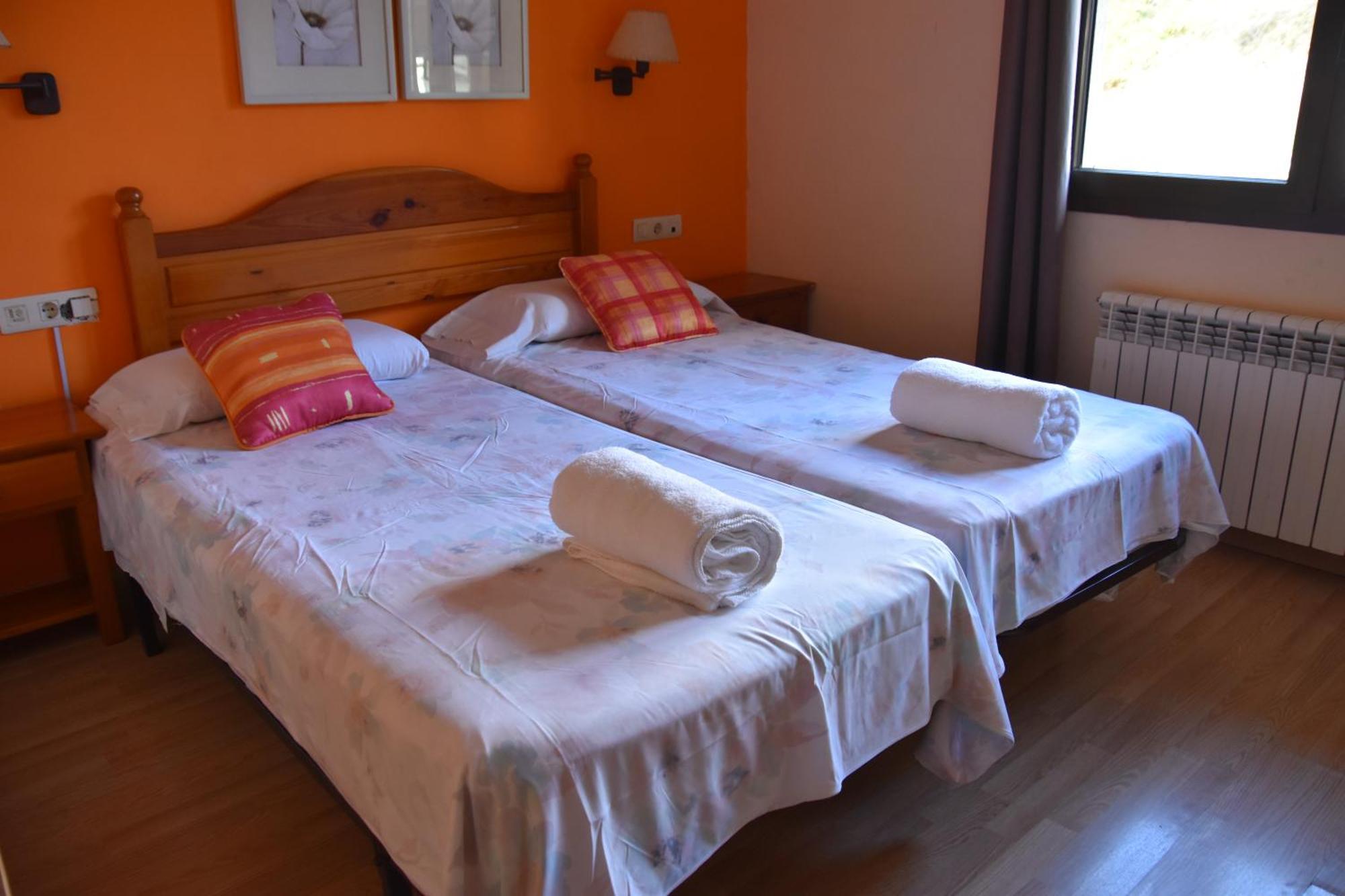 Hostal Cal Batista Баґа Екстер'єр фото